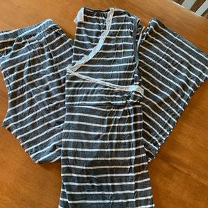 Maternity/postpartum pajama set